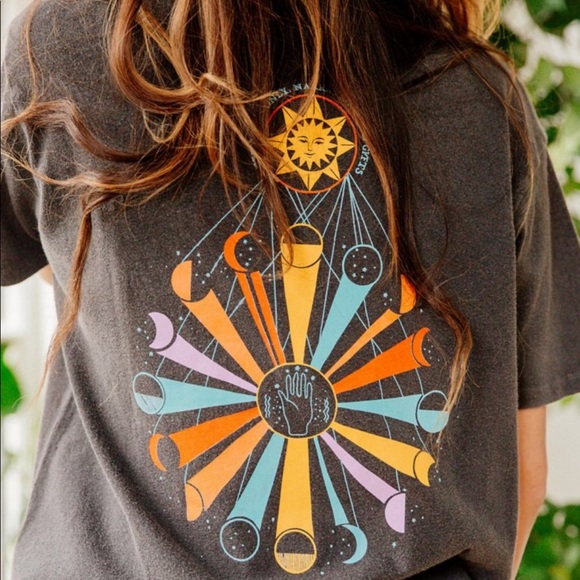 uo keepsake sun and moon tee